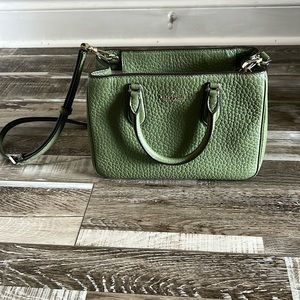 Kate Spade enchanted green pebbled leather purse